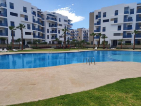 Résidence de Luxe avec Piscine à Costa Mar Playa